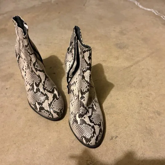 Seychelles Snake Leather Boots ~ 8.5 (NEW) - Picture 2 of 9
